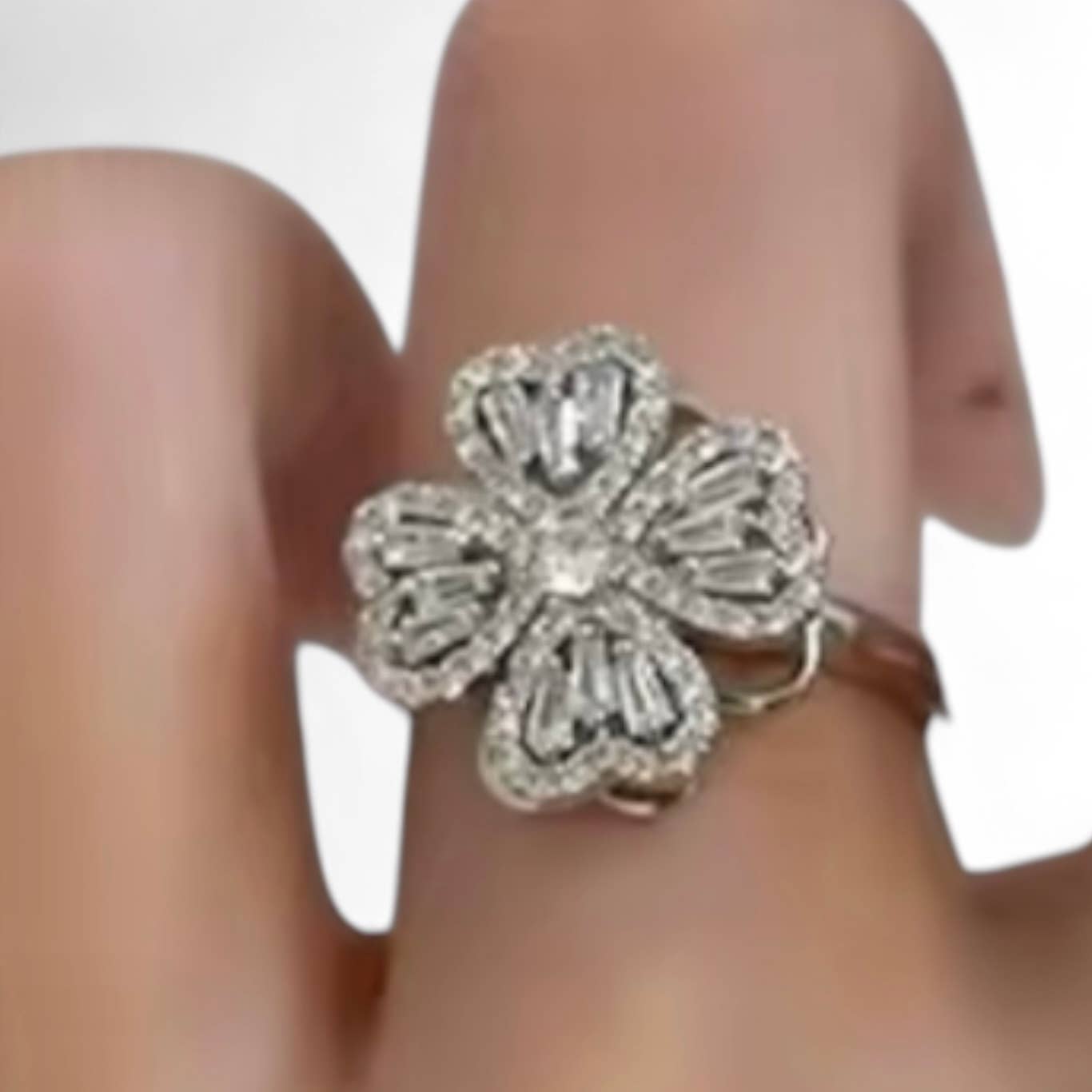 Spinner Flower Ring – Dual Tone Gold & Silver Fidget Spinner