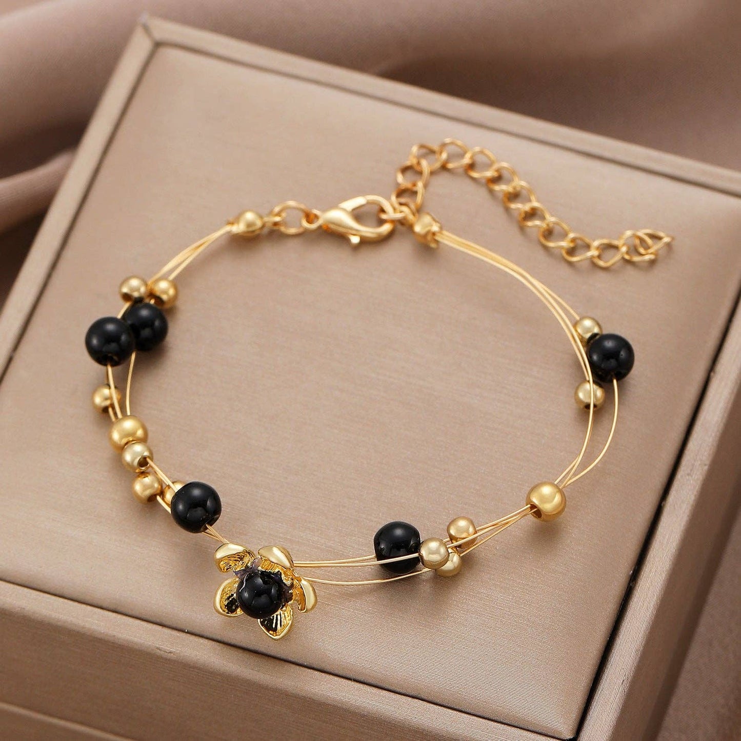 French Vintage Double Layer Bracelet for Women with Geometric Design