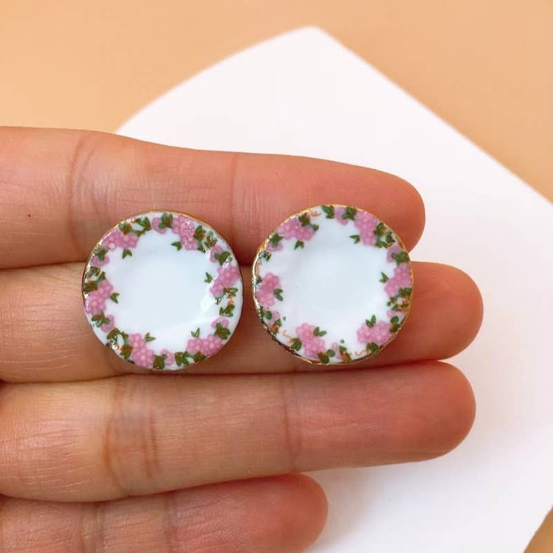 Asymmetric vintage teacup and saucer ceramic earrings