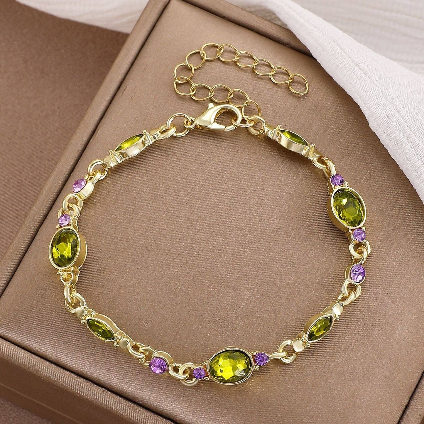 French Vintage Double Layer Bracelet for Women with Geometric Design