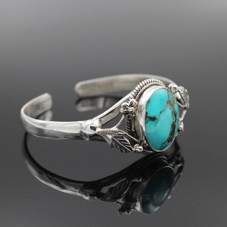 Women Vintage Bohemian Floral Carved Turquoise Bracelet