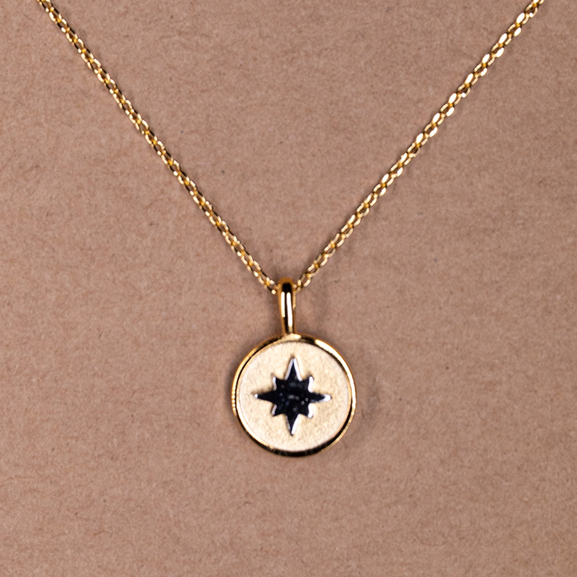 North Star Coin Pendant Necklace – Red Rabbit